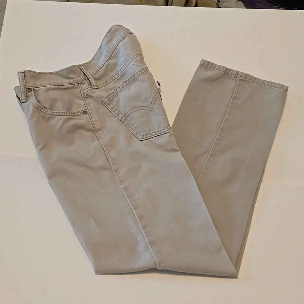 Levi’s 514 Straight Leg Jeans – Beige Tan – 30x32 – Cotton